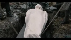 Cena do episódio 1 de Outlander: Blood of My Blood