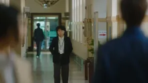 Cena do episódio 8 de Miss Night and Day