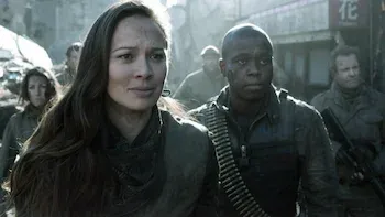 Falling Skies-Na calada da noite