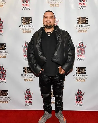 Hector Gomez Jr.