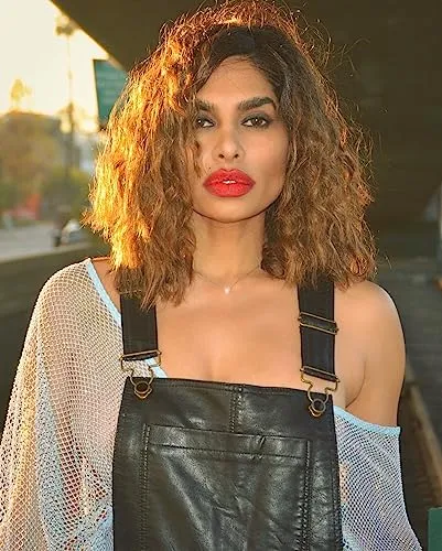 Rayna Tharani