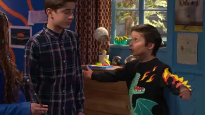 Os Feiticeiros Além de Waverly Place-E1