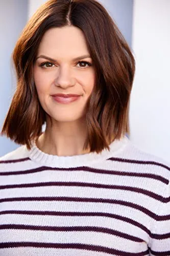 Maggie Gwin