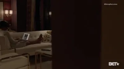 Being Mary Jane-E4.Getting Schooled