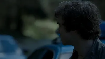 - Além de um Crime-E4