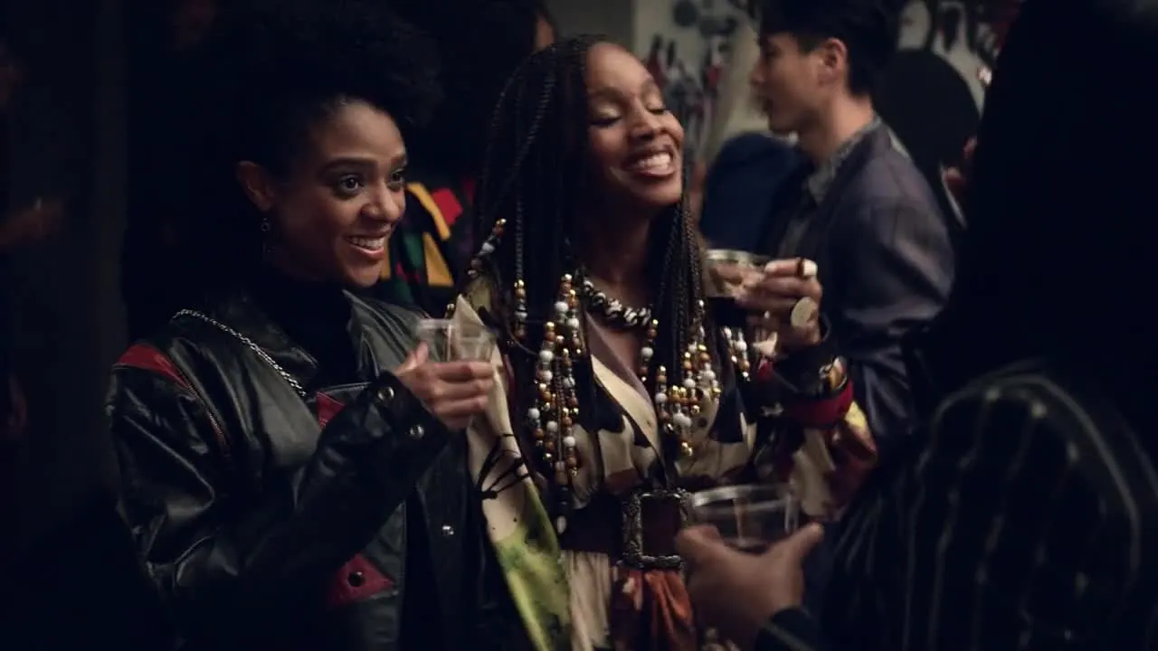 E6.The Uncanny