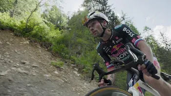 Tour de France: No Coração do Pelotão-Tumultuando