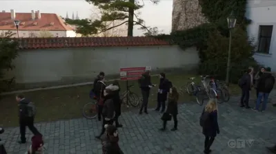Whiskey Cavalier: Jogo de Espiões-E11.College Confidential