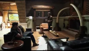 Cena do episódio 59 de Senhor dos Céus
