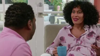 Black-ish-E14