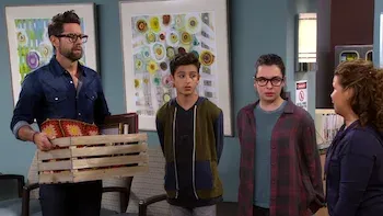 One Day at a Time-E13.Ainda não