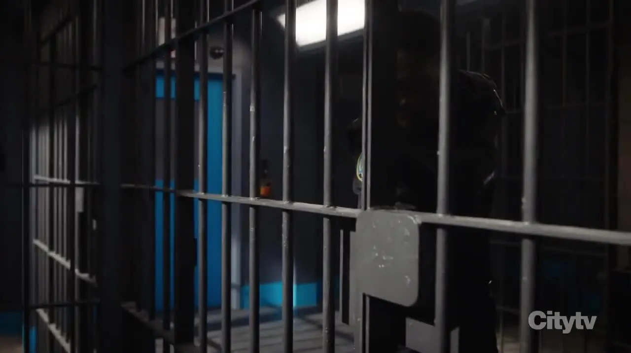 E18.Jail Break