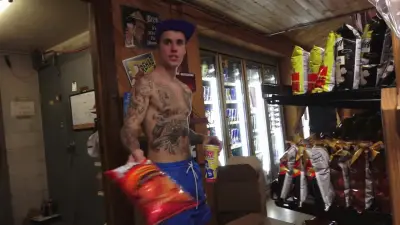 Justin Bieber: Seasons-E6.Only Up From Here