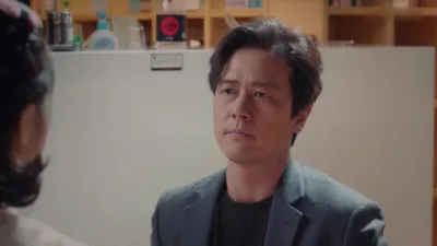 Vamos nos Beijar Primeiro?-None