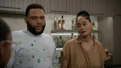 Black-ish-E22