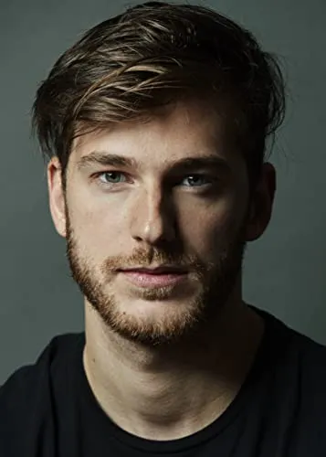 Manuel Vega