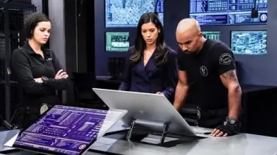 S.W.A.T.: Força de Intervenção-E3