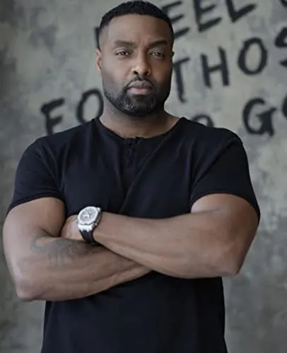 Elijah Long