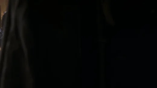 E9