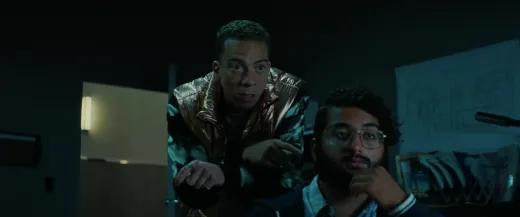 E3