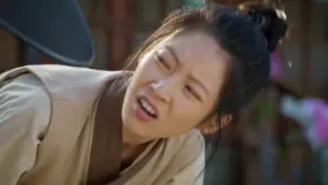 Cena do episódio 4 de Os Casamenteiros de Joseon