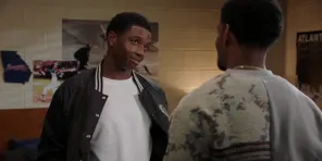 Cena do episódio 2 de All American: Novos Começos