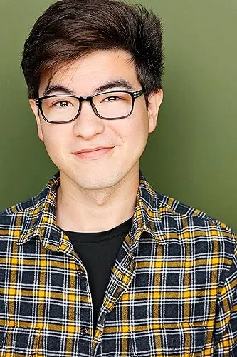 Chris Wei Lewis