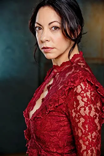 Angela Sauer