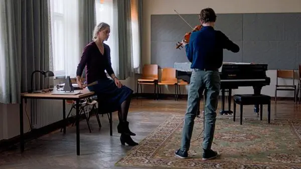 Movie Poster: A Professora de Violino