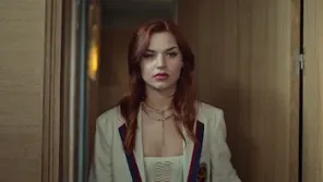 Cena do episódio 7 de Elite