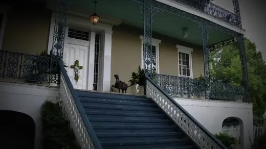 E10.Blood on the Bayou