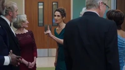 The Resident-E8.Family Affair