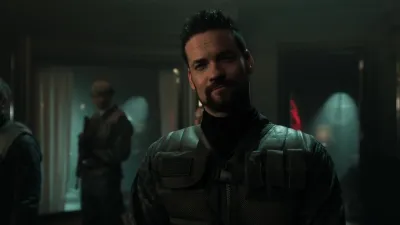 Gotham-E6.13 Stitches