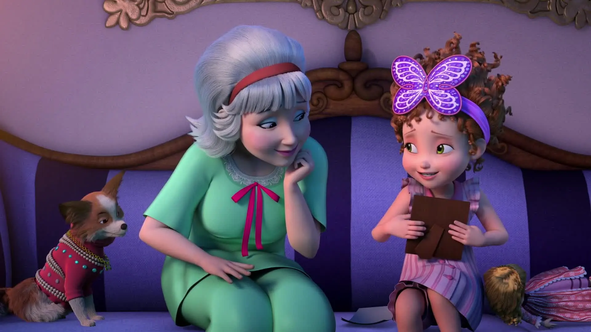 E5.Nancy's Devine Sleepover/Nancy's Sacre Blue Fondue
