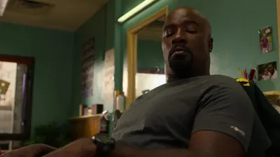 Luke Cage-E10.The Main Ingredient