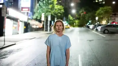 E1