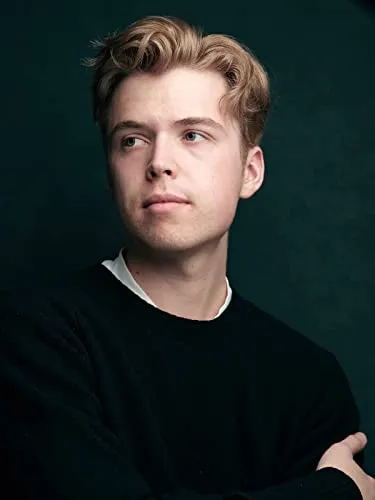 Evan Roe