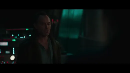 E8