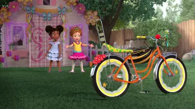 Fancy Nancy Clancy-E1.Chez Nancy/School de Fancy