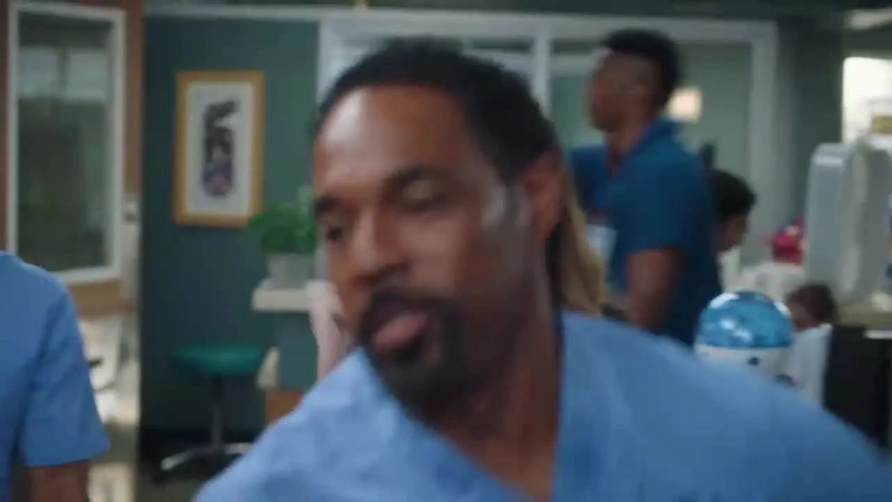 E8
