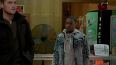 Chicago P.D.: Distrito 21-E18.This City