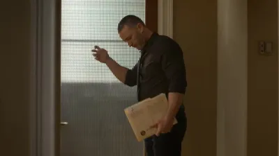 : Agente Especial-E12