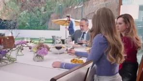 Cena do episódio 26 de Quem Segura a Minha Família?
