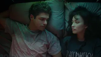 Selena: A Série-E9.Quando todo mundo está dormindo