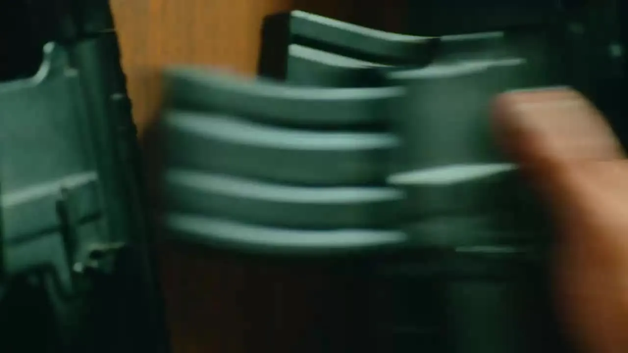 E1