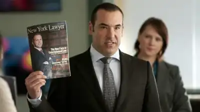 Suits-E3