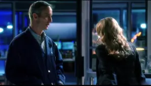 Cena do episódio 22 de CSI: Investigação Criminal
