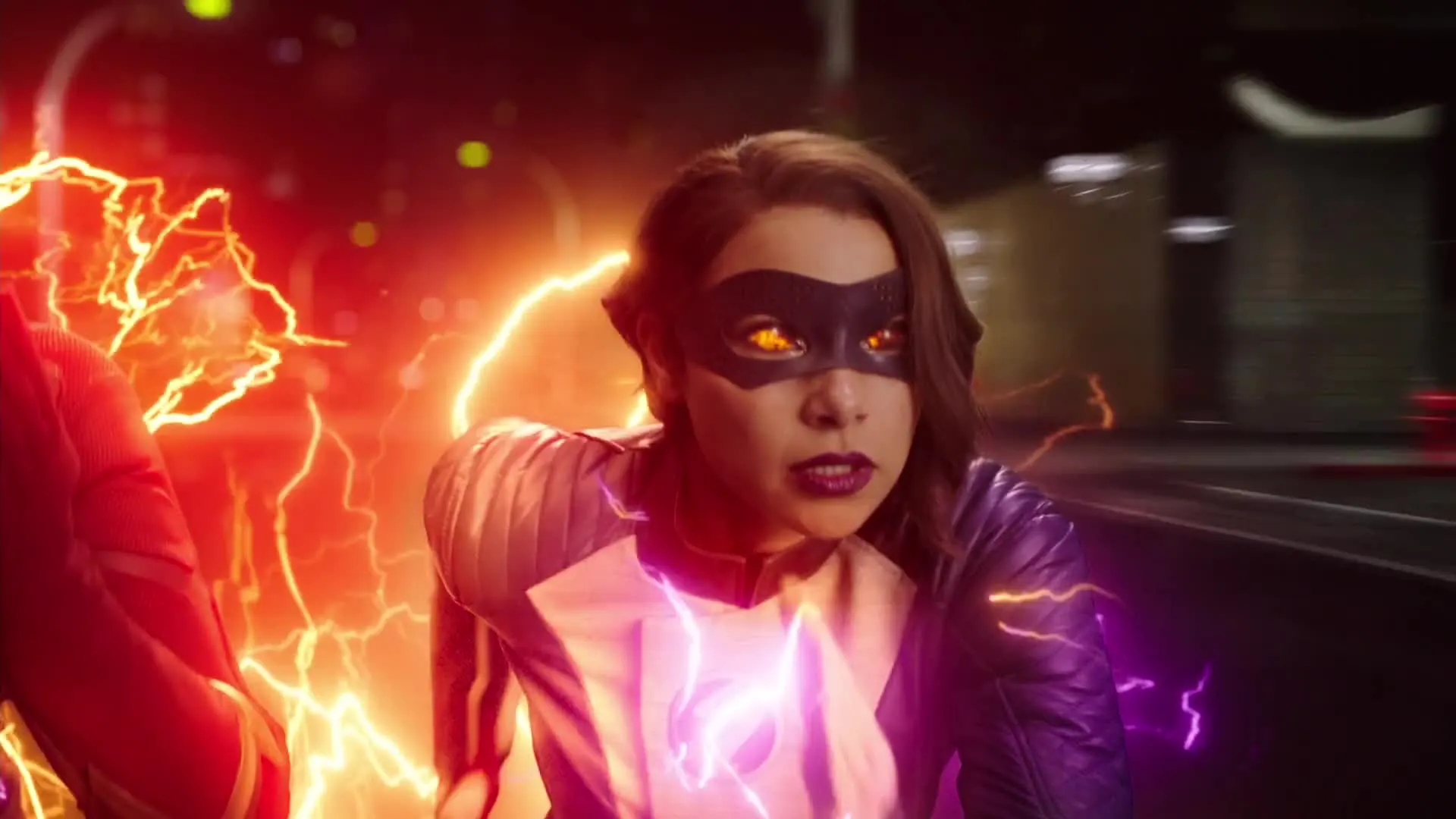 E21.The Girl with the Red Lightning