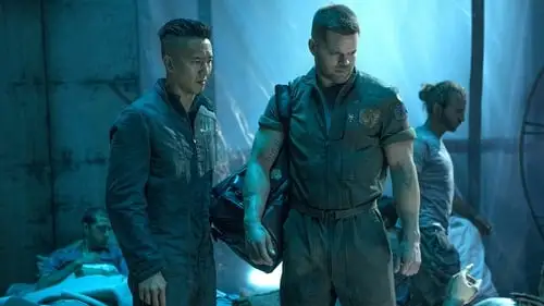 E10