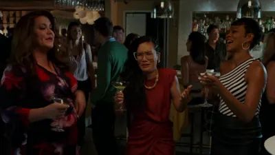 Bela, Recatada e do Lar-E6.Girls' Night Out